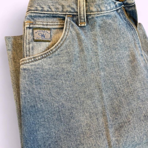 ✨VINTAGE Wrangler High-Waist Tapered Mom Jeans✨ - Picture 2 of 6